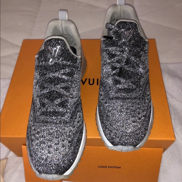 Louis Vuitton shoes size 10 European size 11 US - Picture 1 of 4